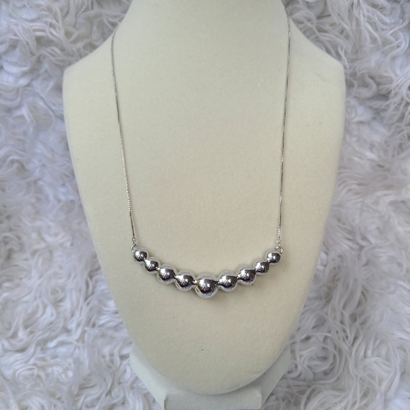 UPSERA Graduated Crystal Necklace - Rhodium Plated - Blue Statement Necklace - Picture 4 of 5